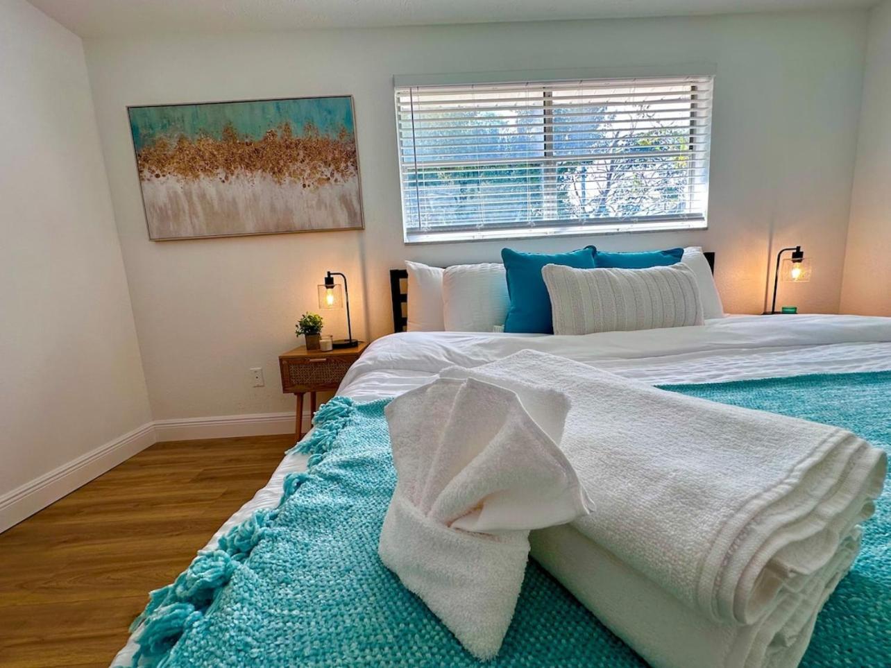 Beautiful And Relaxing 3 Bedrooms 2 Kings Beds Tampa Luaran gambar